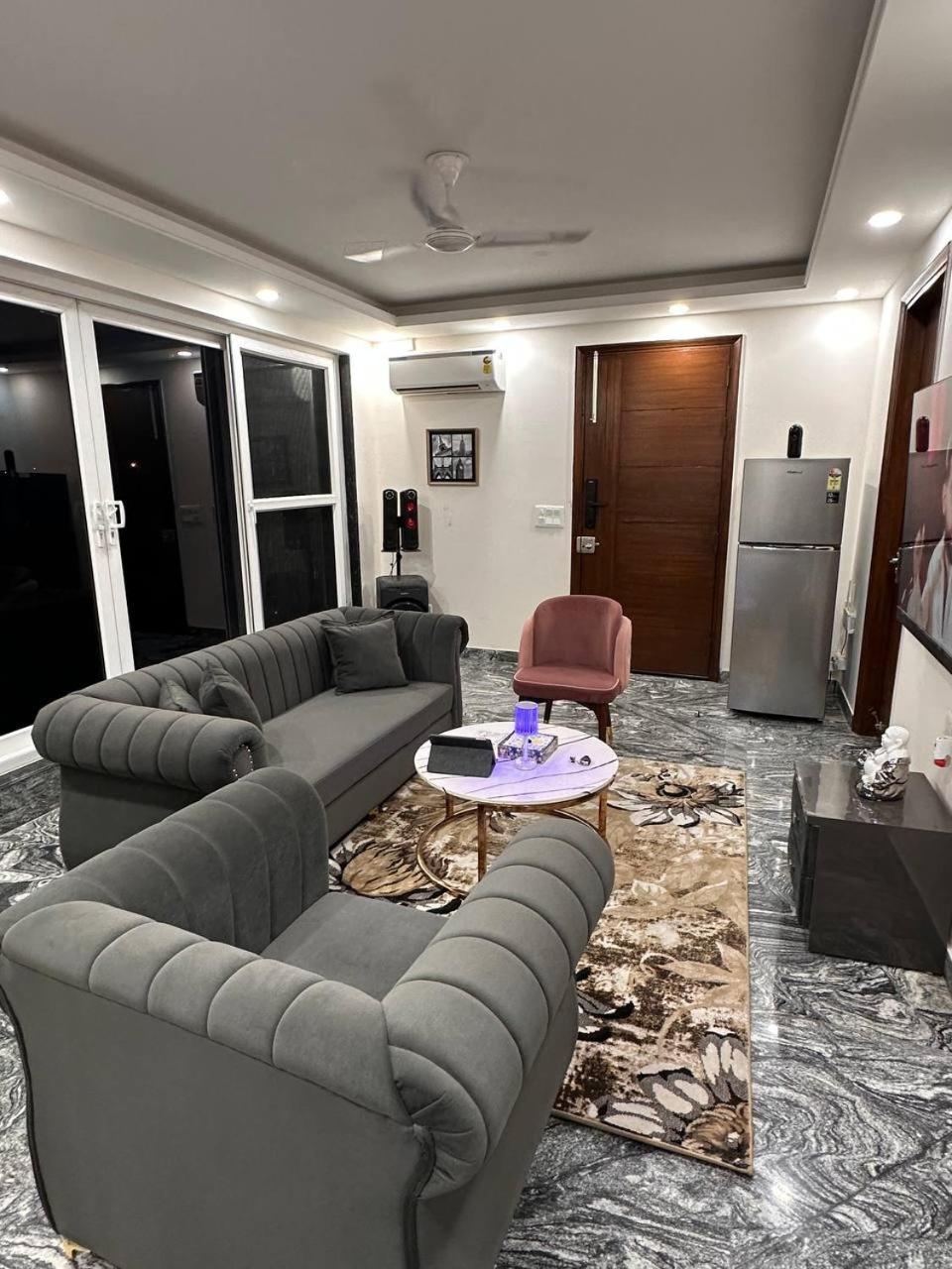 Soqu - South Of Qutub 3bhk Luxury Apartment