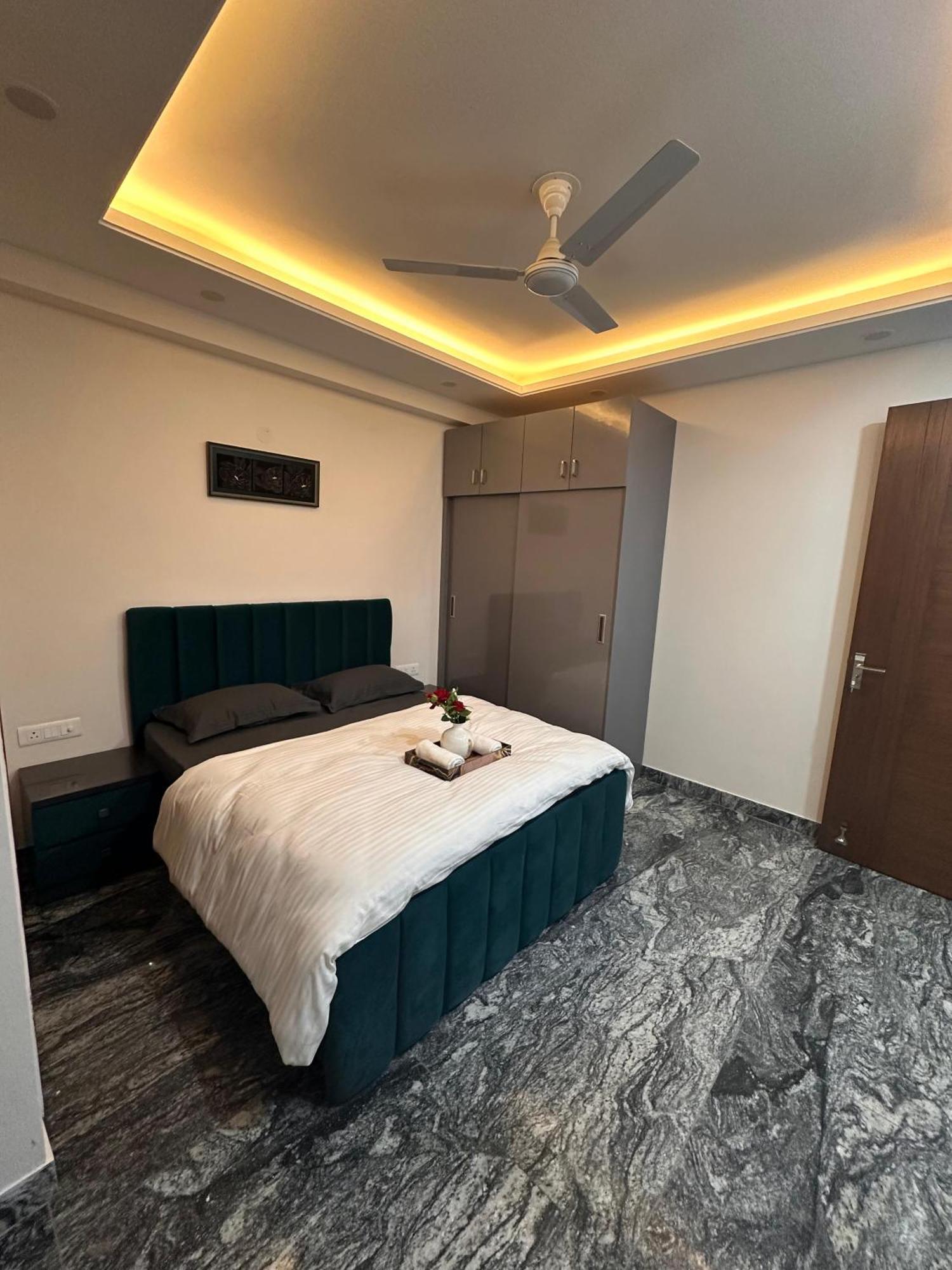 Soqu - South Of Qutub 3bhk Luxury Apartment *